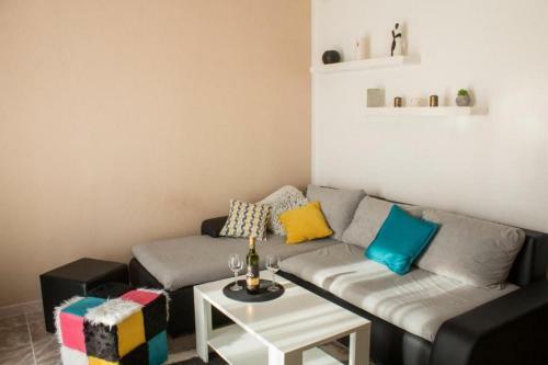 Apartment Charm