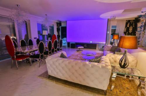 Villa Berfami - 3 Private Pools, Spa, Sea View