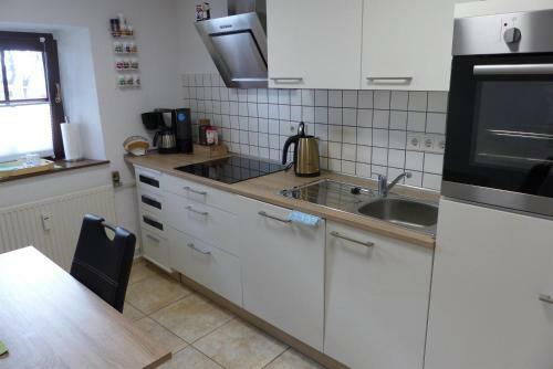 Apartamento Ferienwohnung H�gelhaus
