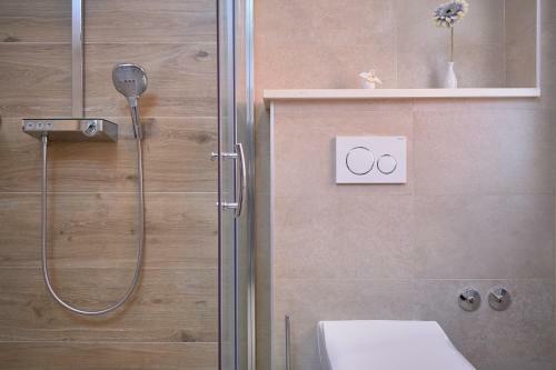 Apartamento M Entire Floor In A Spacious House With Pool