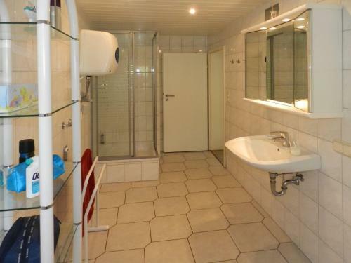 Apartamento 2-zi Fewo+fahrrader,grill&garten