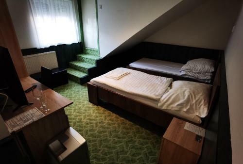 Bed & Breakfast Komplex -rendezv�nytermek-panzi�-apartman-irod�k-