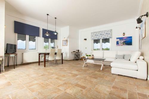 F & B Summer Villa Collection - Kassandra - Sani