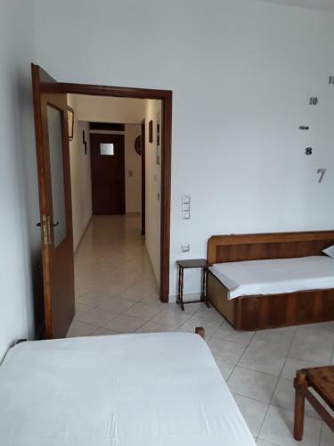 Apartamento Filoti Square House