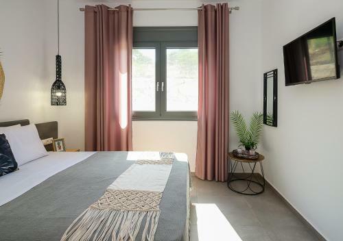 Villa Eleonas With Private Swimming Pool