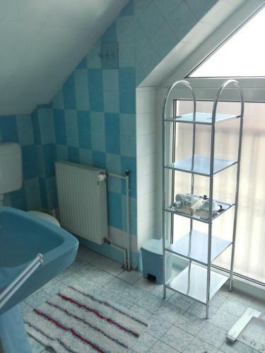 Gy�ngyvir�g Apartman