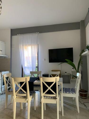 Lucas Lux Flogita Apartment