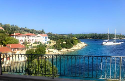 Waterfront Luxury Paradise House Apart3