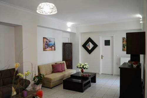 Apartamento Petros Garden ?ouse