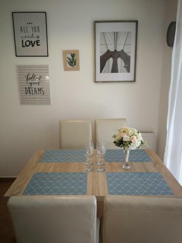 V�r�smarty Apartman Miskolc - Belv�ros - Downtown