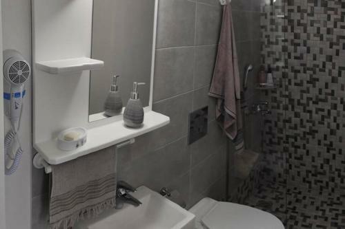Apartamento Brand New & Comfy Studio On The Village Square