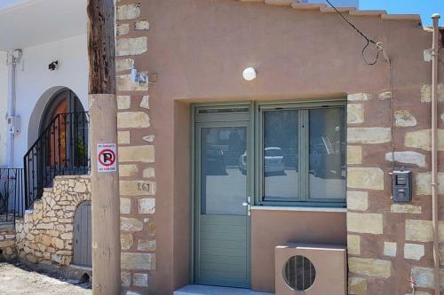 Apartamento Brand New & Comfy Studio On The Village Square