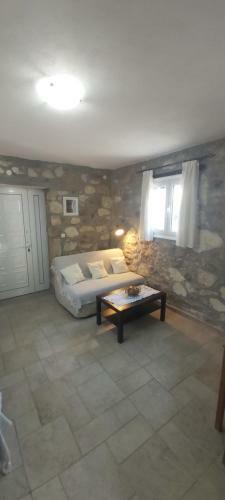 Amnesea Stone House
