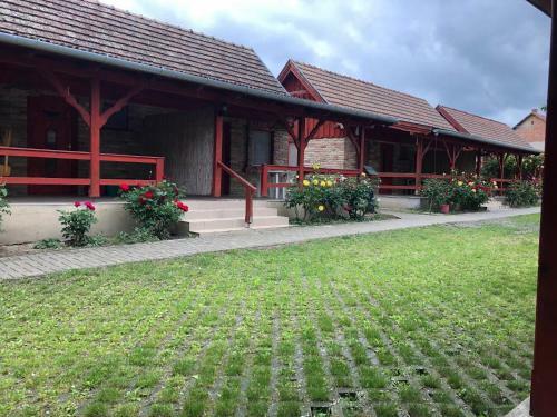 Apartamento Sz?ke Tisza Pihen?park