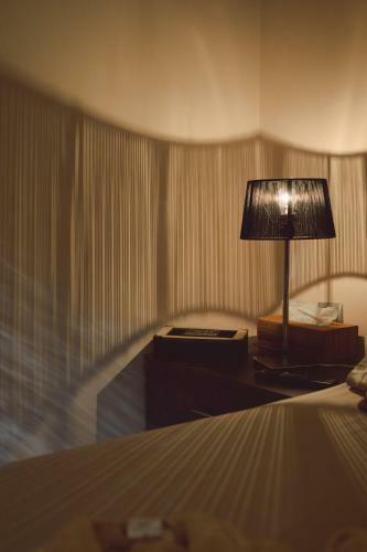 Modern 2 Bedroom House With Beautiful Garden