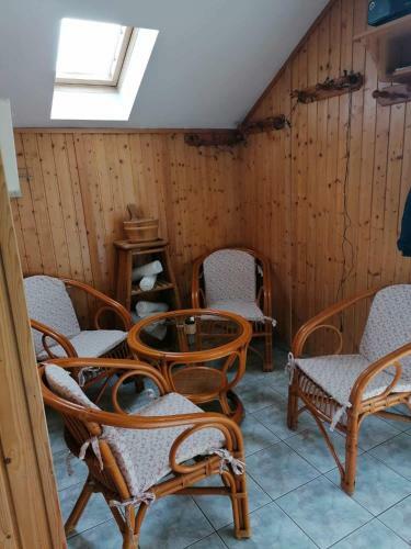Posada Miller's Inn Panzi� �s �tterem