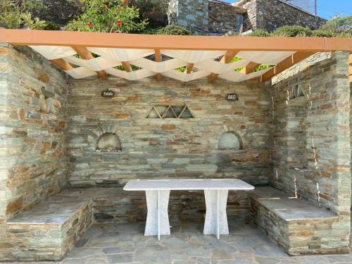 Hostal Andros Homes Sea Side Apartment & Studio
