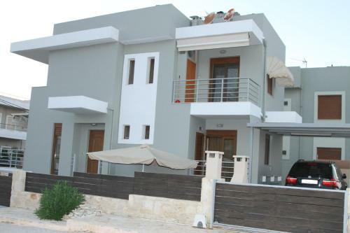 Sunny Villa By The Beach Gournes