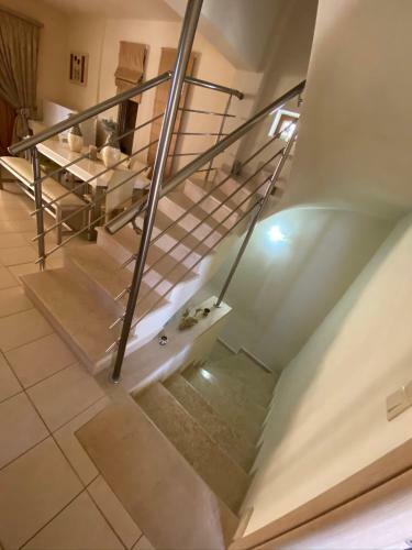 Sunny Villa By The Beach Gournes