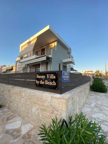 Sunny Villa By The Beach Gournes