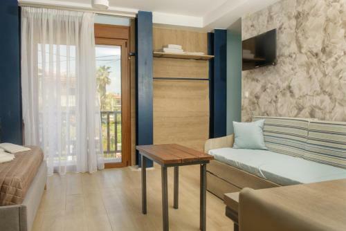 Hostal 3d Iliadis Suites