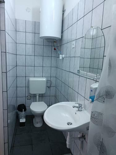 Hostal Akhilleus Vend�gh�z
