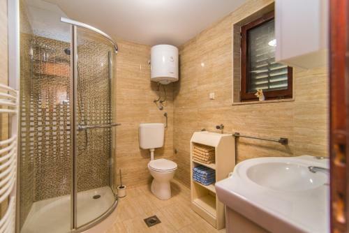 Apartmani Marina Pore?
