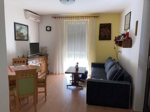 Cosy Apartment Near The Sea