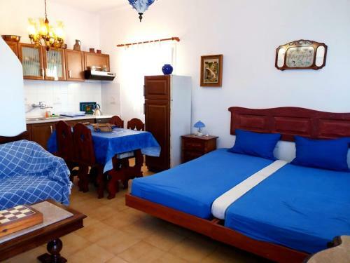 Yacht Front Apartment (no 1)