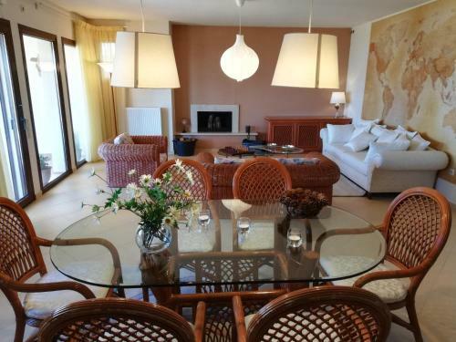 Apartamento House With View In Amfithea