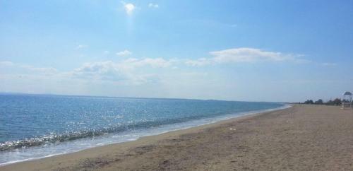Two Storey Vacation House Near The Sea