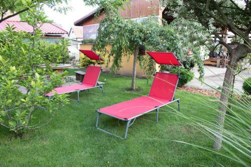 Zserb� Apartman- Poroszl�