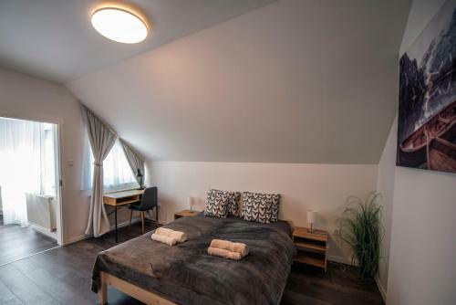 Anavrin Apartman- Csendes Lak�s A Belv�ros K�zep�n