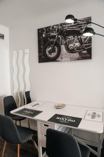 Anavrin Apartman- Csendes Lak�s A Belv�ros K�zep�n
