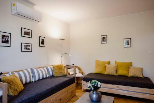 Viola Family Apartman Free Parking