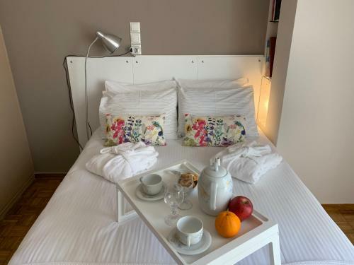 Blue Elegance City Center Heraklion Apartment
