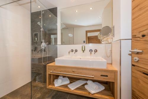 Aparthotel Hotel Almschl�ssl & Schrotteralm