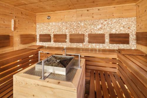 Aparthotel Hotel Almschl�ssl & Schrotteralm