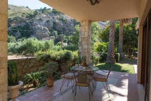 Villa Heraklion Comfy House With Mountain View