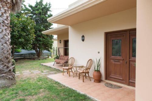Villa Heraklion Comfy House With Mountain View