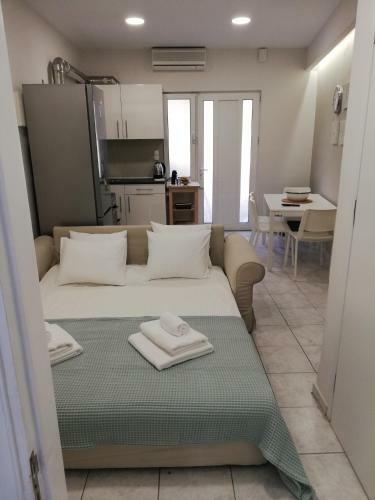 Stylish Apartment By City Center B