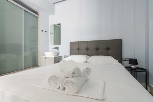 Fresh New Studio Apartment In Heraklion Center