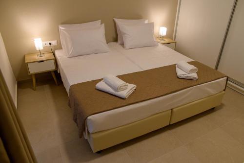 Apartamento Uni Island City Center Suites