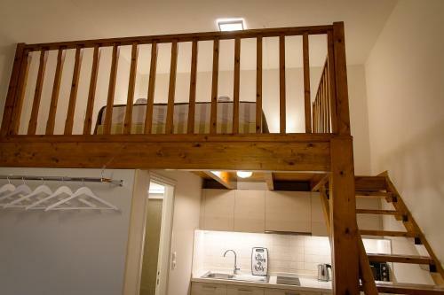 Apartamento Uni Island City Center Suites