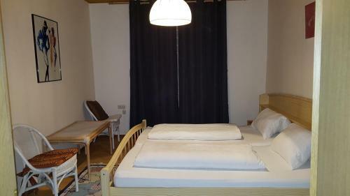 Hostal Pension-puttlachtal