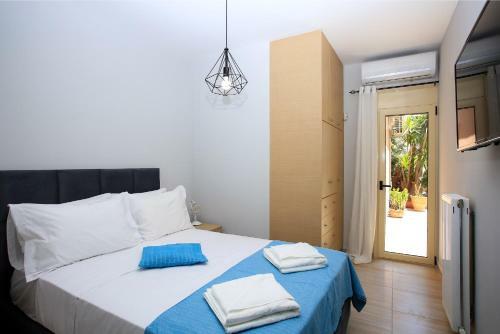 Superb Villa Yiorgos - Heated Pool W Jacuzzi - Seaview