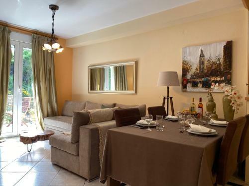 Saint Stephen's Apartements At Meteora 3