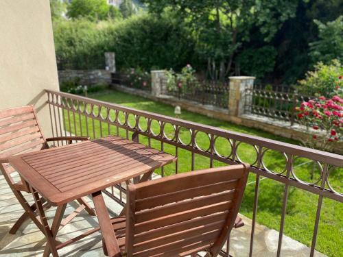 Saint Stephen's Apartements At Meteora 3