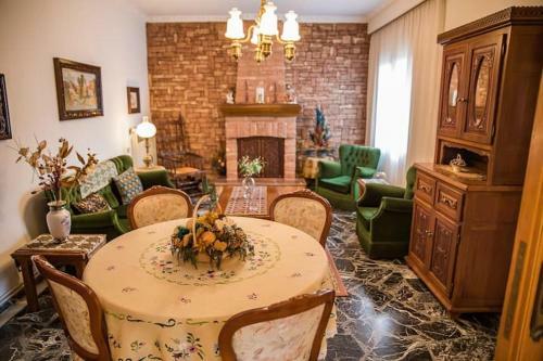 Apartamento Traditional Antique Deco House