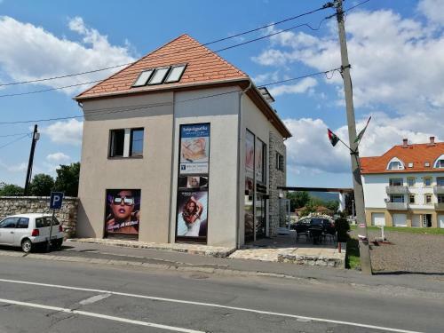Sz�ps�gpatika Apartman